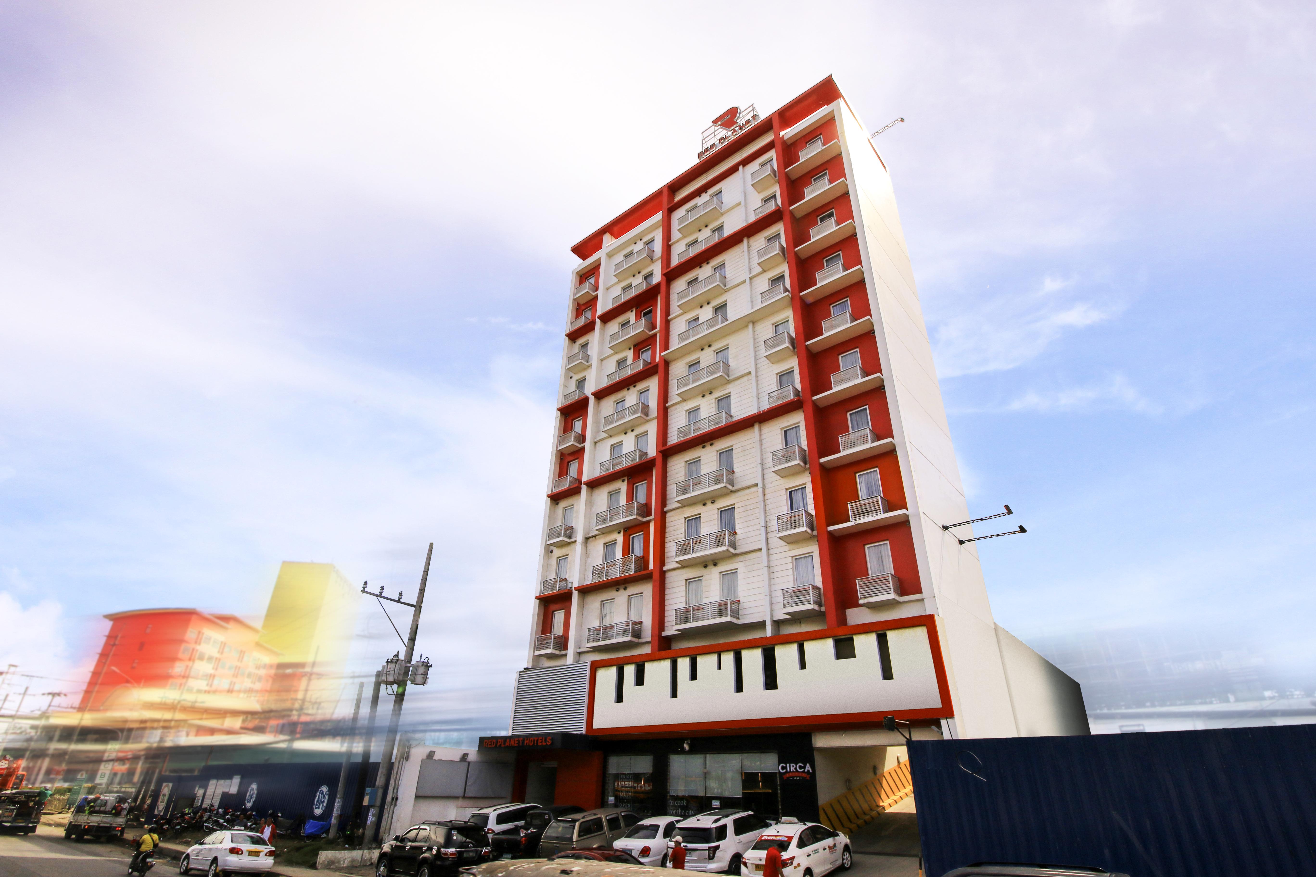 Red Planet Cagayan De Oro Hotel Exterior photo