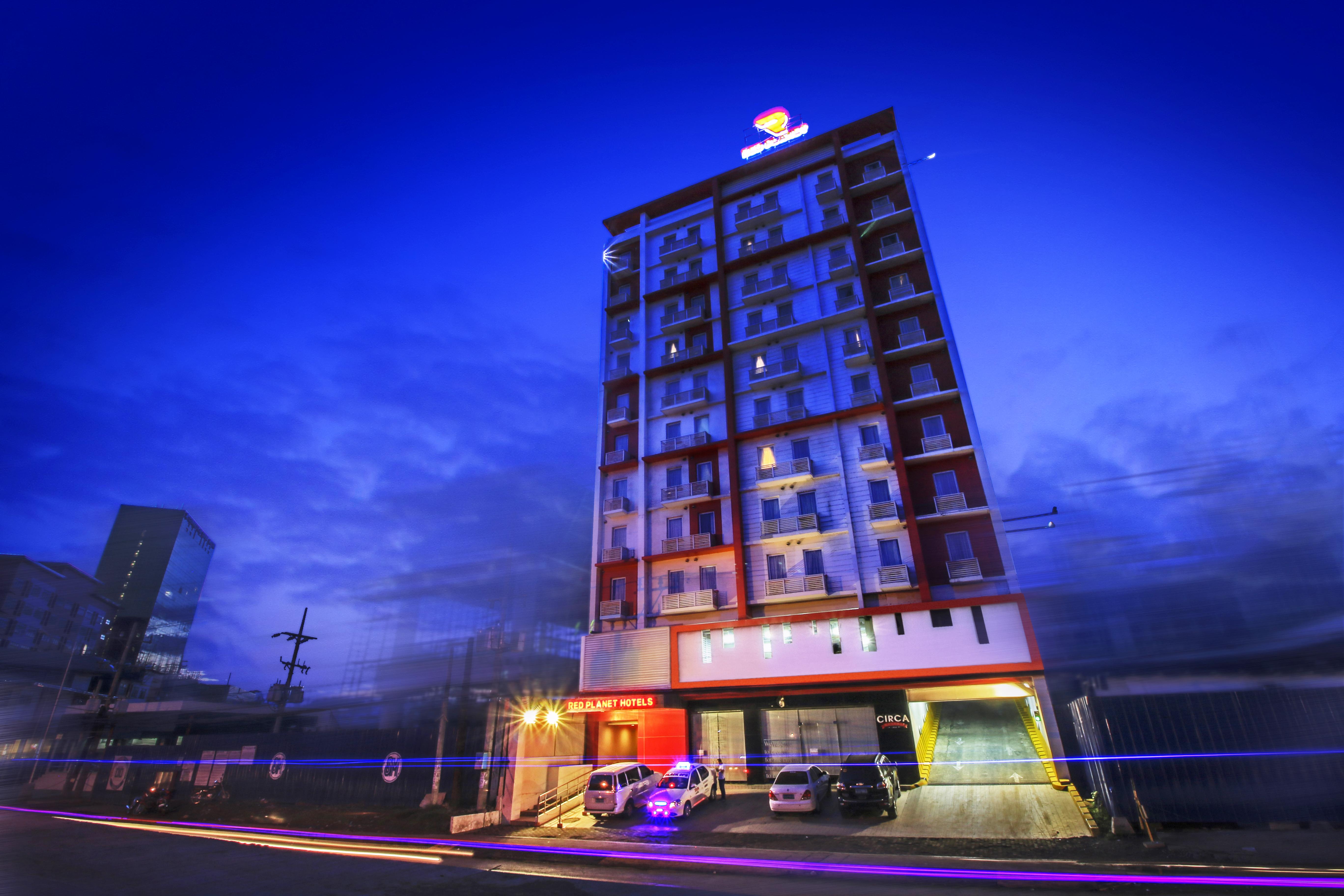 Red Planet Cagayan De Oro Hotel Exterior photo